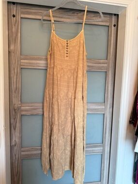 Sleeveless Tan Maxi Dress with Spaghetti Straps